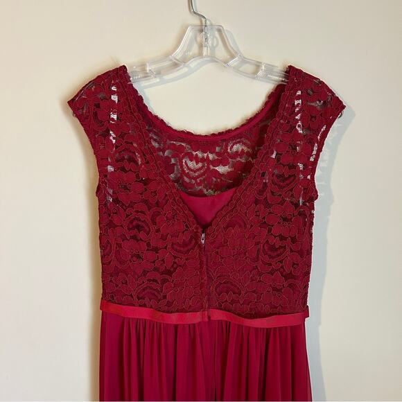 David’s Bridal Apple Red Scoop Neck Cap Sleeves Lace Bridesmaid Dress Size 6 - Picture 9 of 11